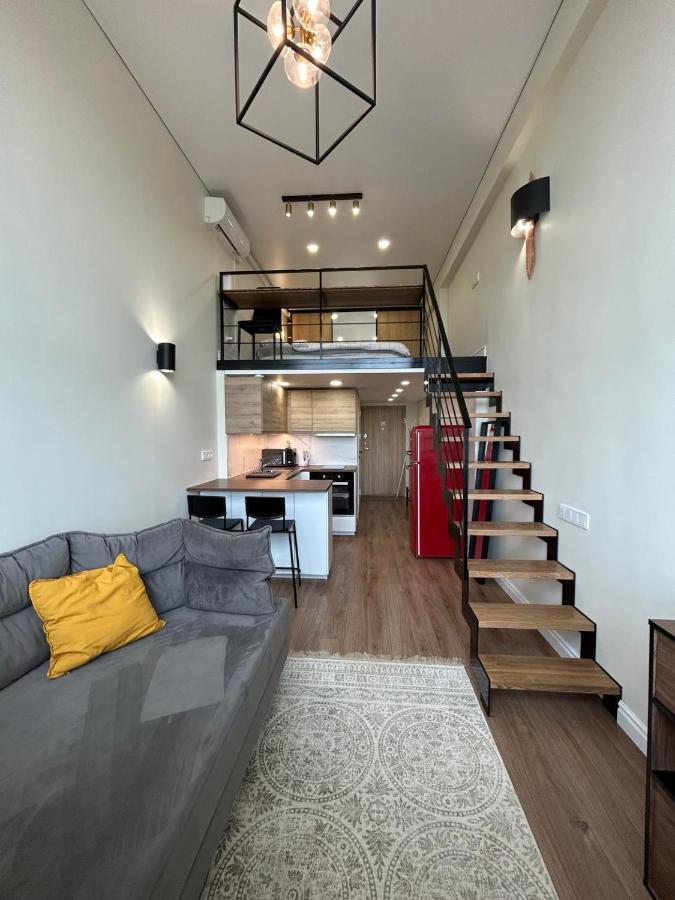 Stylish&Cozy Loft Zuvedra Near City Center فيلنيوس المظهر الخارجي الصورة